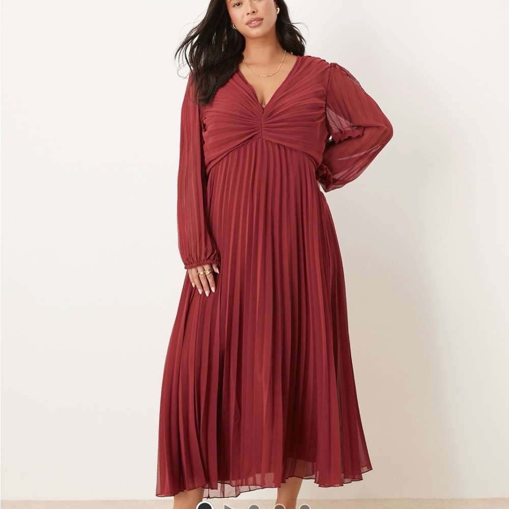 NWT ASOS Curve pleated bodice plunge neck midi dress